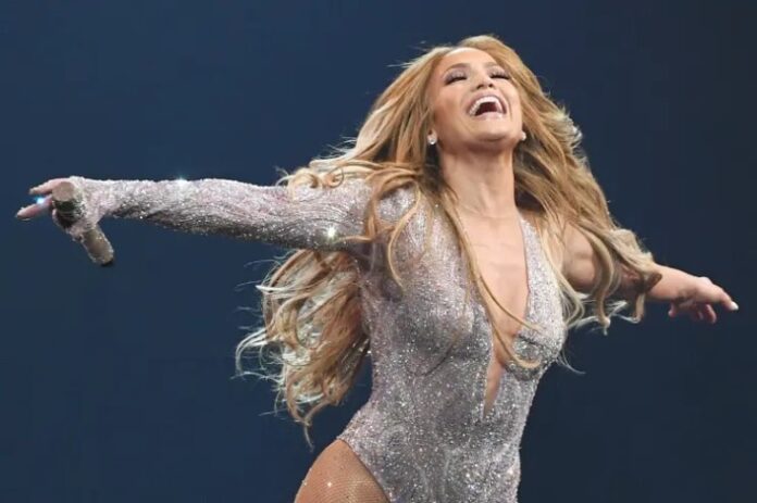 Jennifer Lopez Cancels Summer Tour amid Ben Affleck Split Rumors